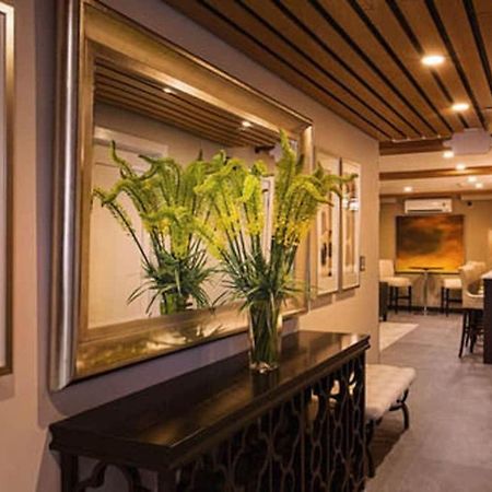 Knickerbocker Yacht Hotel Port Washington Экстерьер фото